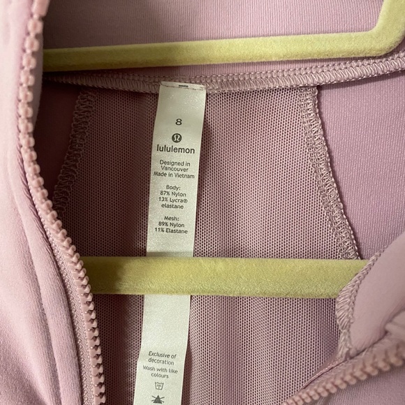 Pink lululemon define jacket - Picture 3 of 5